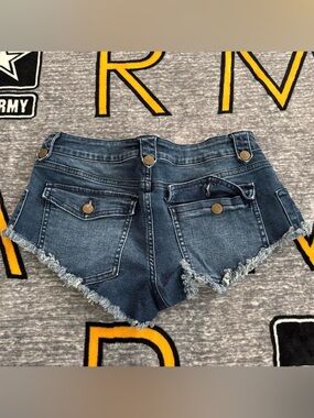 Women’s Dark Blue Frayed Hem Denim Shorts